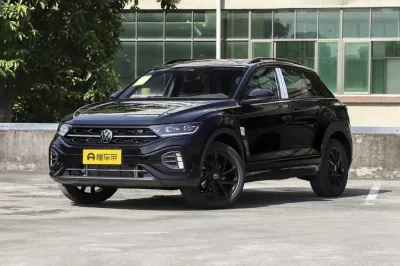 Volkswagen T-Roc 300TSI DSG Starlight новый автомобиль купить